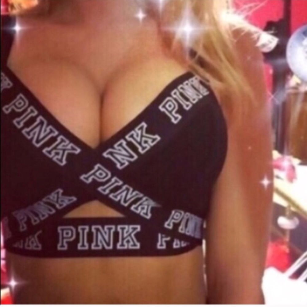 Sports bra